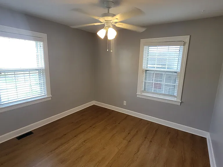 4305 Briarwood Rd — Photo 12