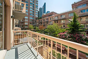 Rented by RELO REDAC INC.