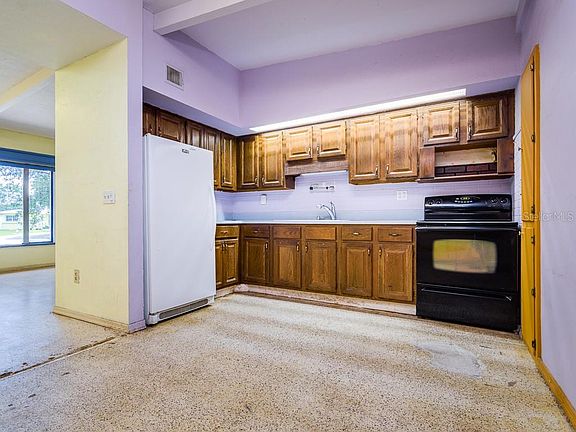 4th image of 6751 Orchard Dr N