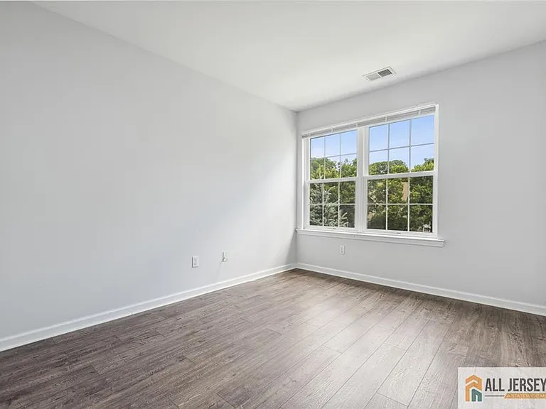2602 Cypress Ln — Photo 19