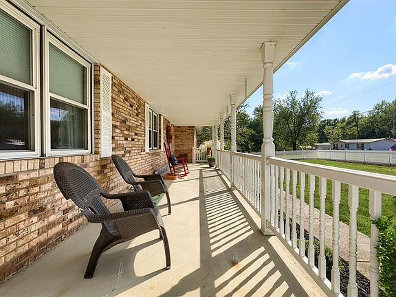 3rd image of 1617 N County Road 312 W