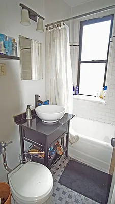 Rented by Solid State Properties | media 18
