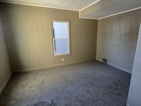 5th image of 4407B 6th St