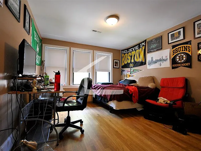 39A Woodstock Ave #39 — Photo 13