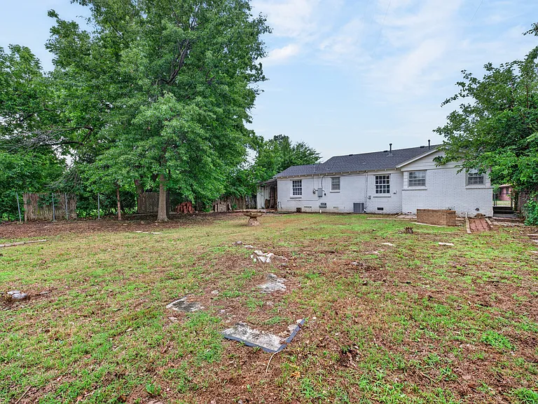 3208 N Roff Ave — Photo 29