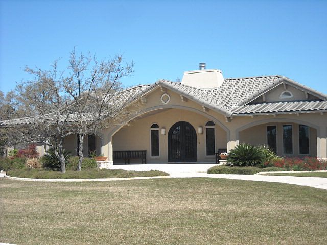1st image of 2542 Otter Way
