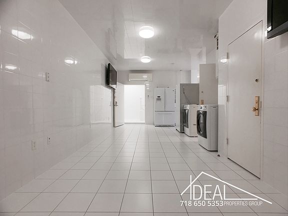 5th image of 139 16th St #2A