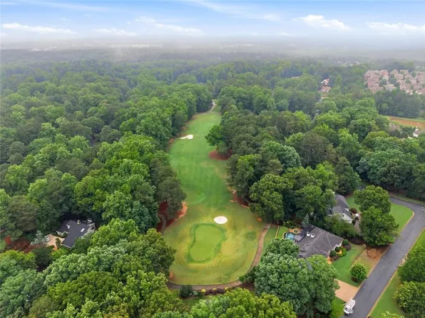 2955 Ascot Ln, Roswell, GA 30076