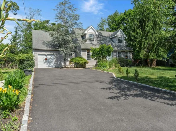 112 Union Avenue, East Patchogue, NY 11772