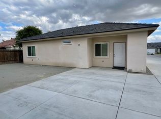 11200 Vista Fuego Dr #B, Bakersfield, CA 93311