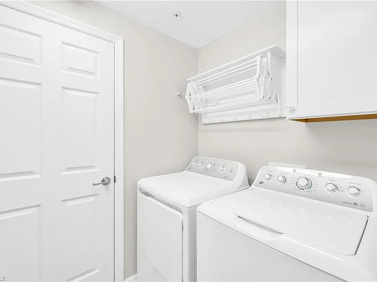 3159 Serena Ln #102 — Photo 32