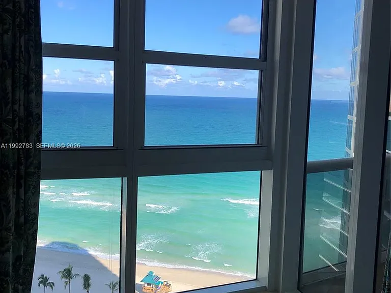 18911 Collins Ave #2904 — Photo 3