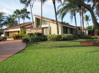 10835 SW 136th Ter, Miami, FL 33176