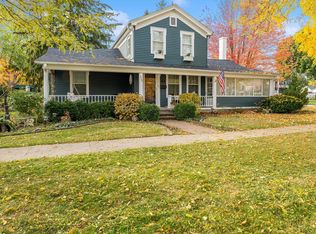 332 Maxwell STREET, Lake Geneva, WI 53147