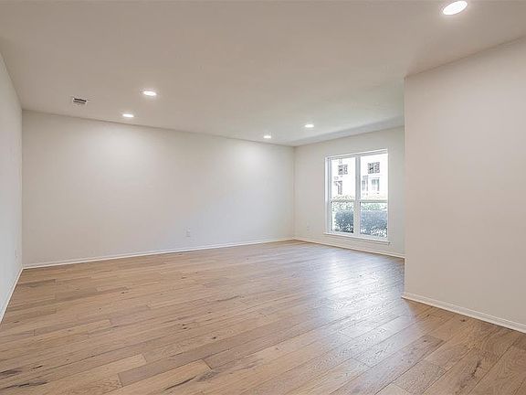 5th image of 14445 Misty Meadow Ln