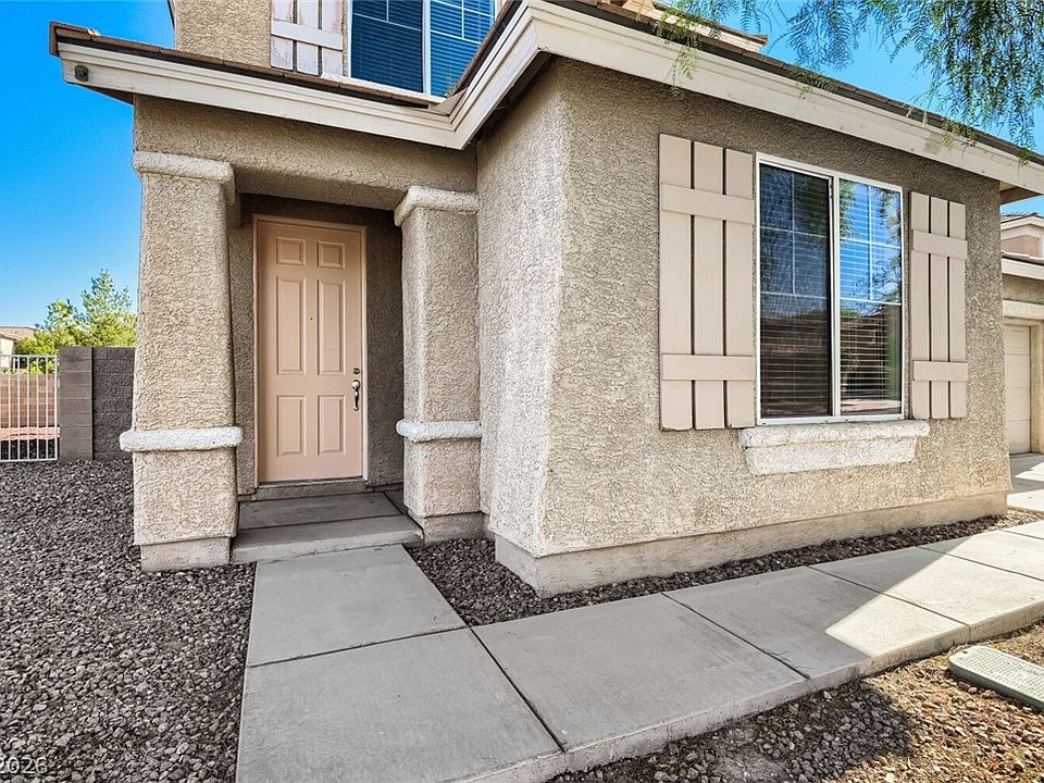 1st image of 520 Moses Lake Ct
