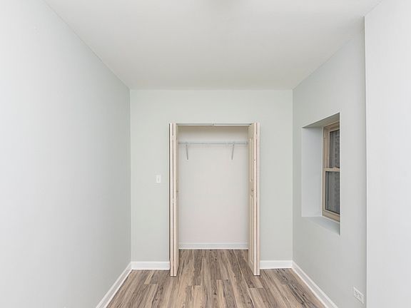 3rd image of 6136 N Mozart St APT 1