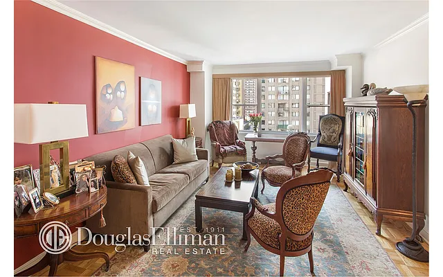 Sold by Douglas Elliman | media 20
