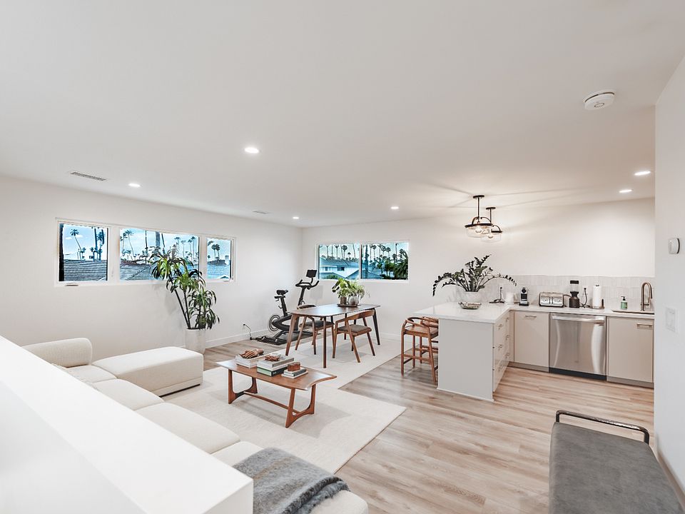 1st image of 2890 Sailor Ave #A