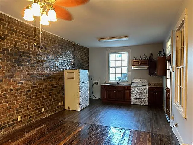 1 bed, 1.0 bath, 650 sqft, $950 — Photo 4