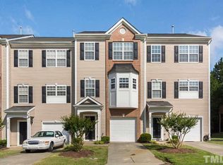 2708 Wyntercrest Ln, Durham, NC 27713