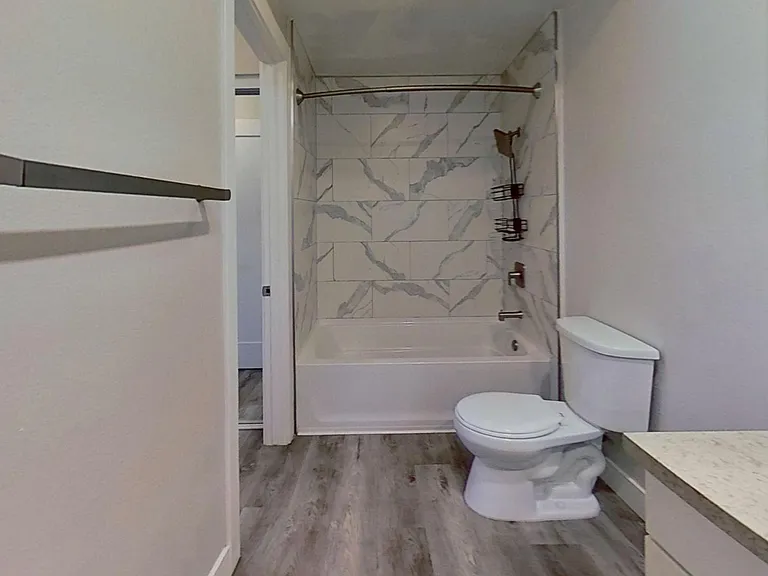 Bronze Door Apartments — Photo 22