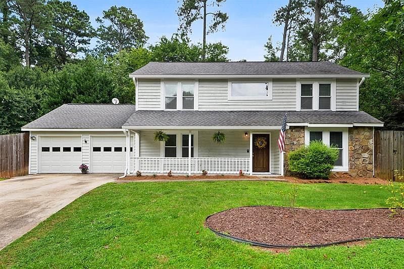 1st image of 845 Laurel Mill Dr