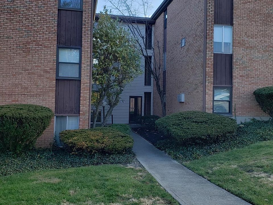 1st image of 4906 Chalet Dr Unit 509