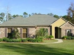 61296 Magnolia Dr, Lacombe, LA 70445