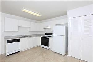 5th image of 2013 Buchanan Bay Cir APT 101