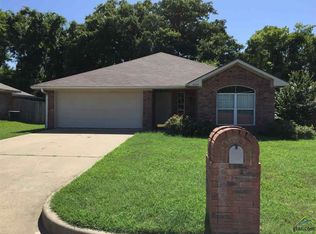 10957 Southern Trace Cir, Flint, TX 75762