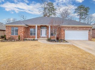126 Deauville Dr, Maumelle, AR 72113