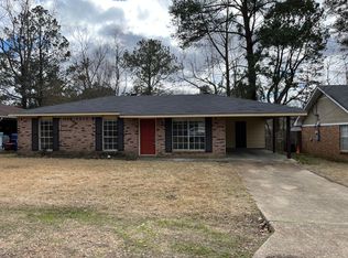 35 Lance Dr, Brandon, MS 39042