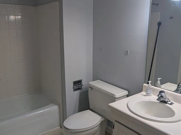 22 Royal Oak Dr — Photo 17
