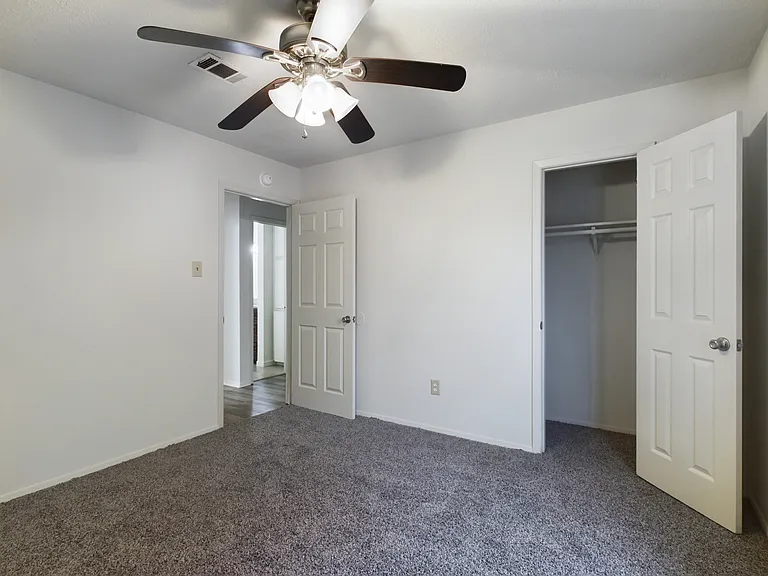 1403 Gramma Ct — Photo 11