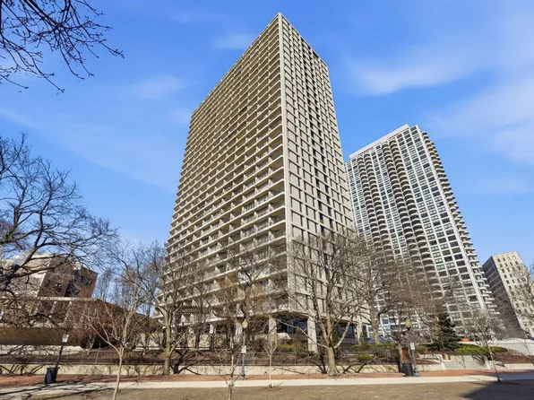 1960 N Lincoln Park W APT 2709, Chicago, IL 60614