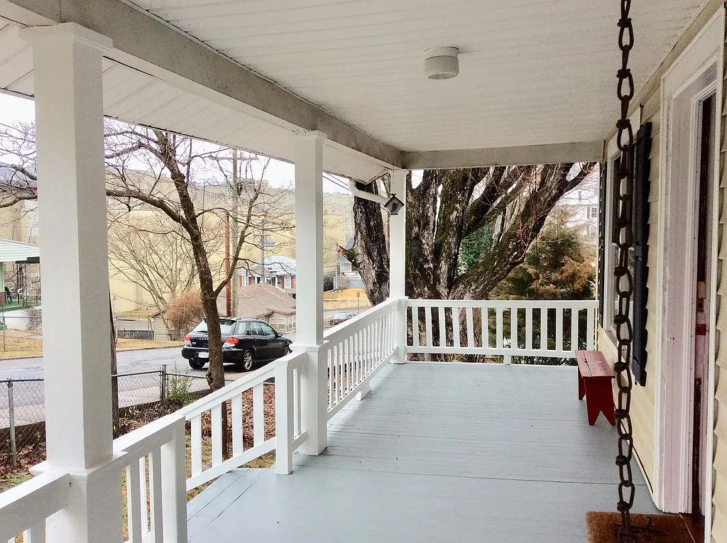 2 bed, 780 sqft, $1,500 — Photo 2