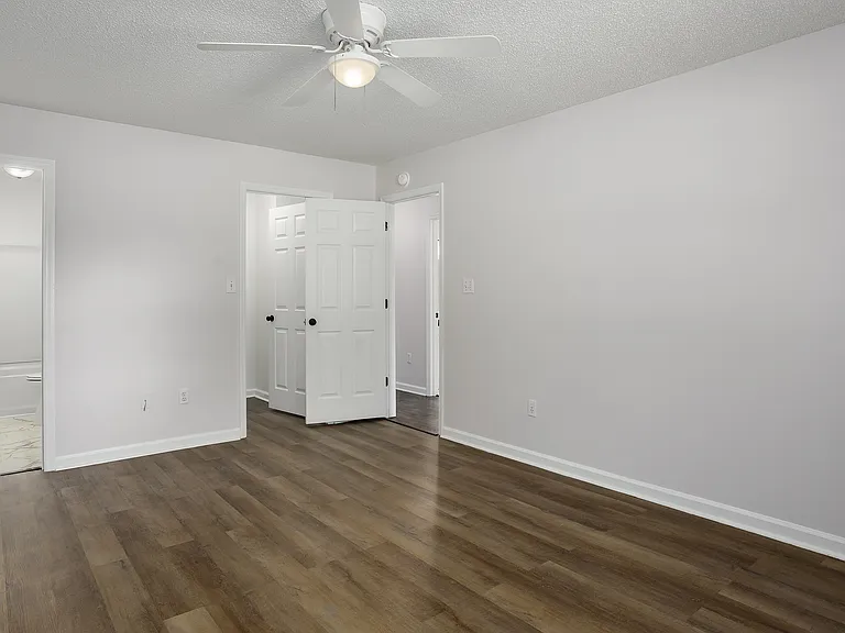 415 E Roosevelt Ave #B — Photo 15