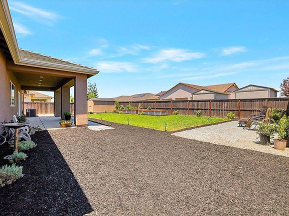 4th image of 2139 Iberian Ct