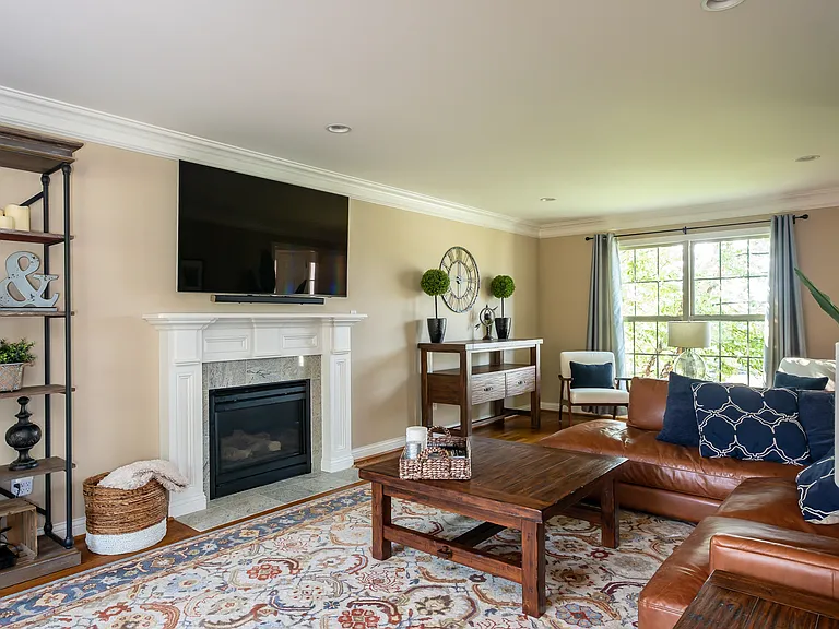 Living Room 3