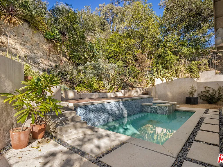 6319 Heather Dr — Photo 23