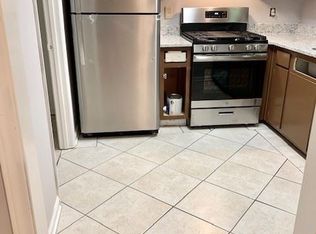 948 Waverly Ct APT B, Norcross, GA 30093