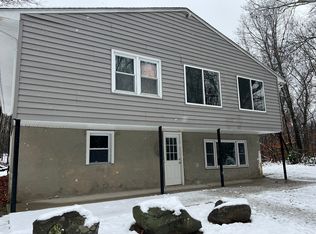 70 Krystal Ln UNIT 1, Wallkill, NY 12589