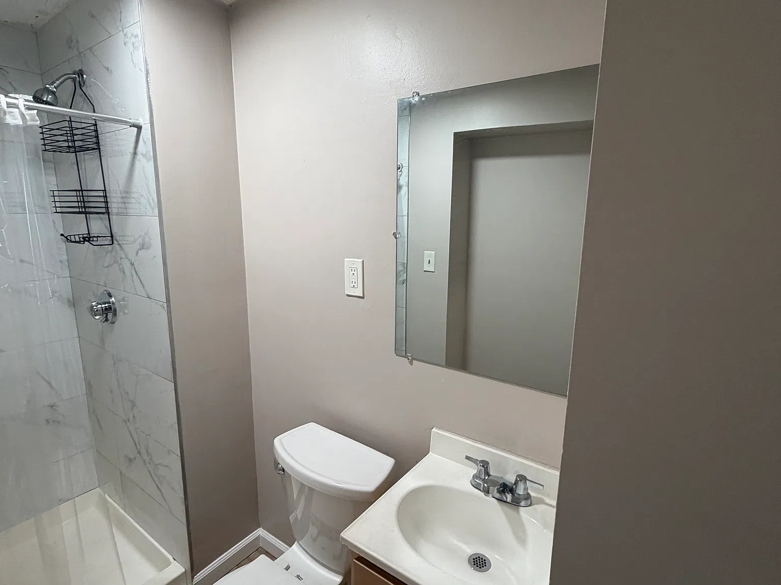 1 bed, $1,300 — Photo 4