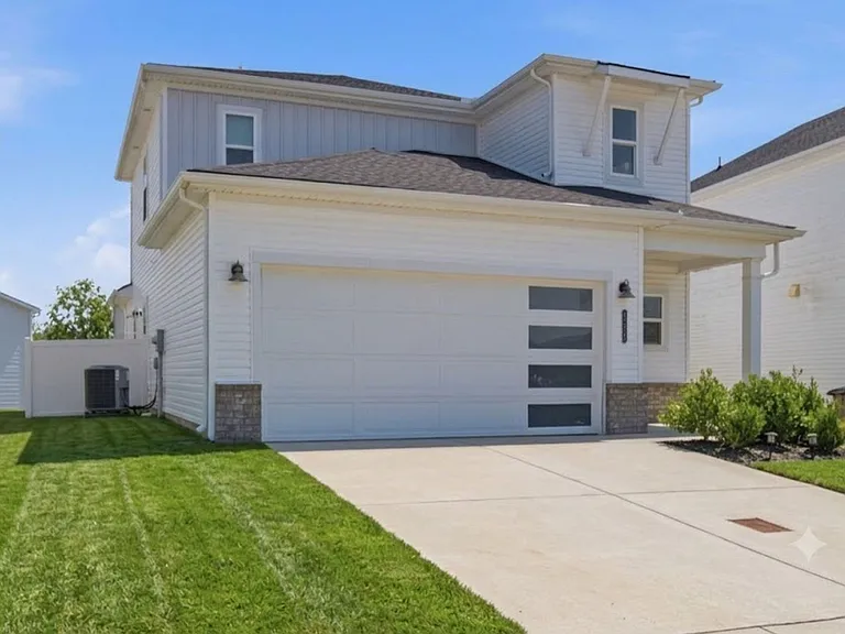 4375 Skyridge Dr — Photo 3