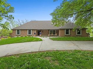 17610 Riverbend Rd, Kearney, MO 64060