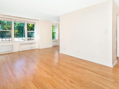 5425 Valles Ave APT 1B, Bronx, NY, 10471