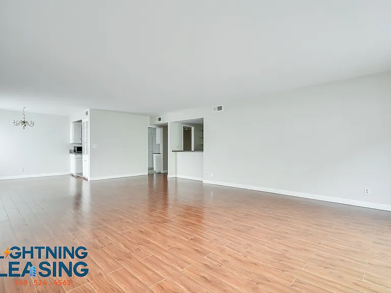815 S Shenandoah St #302 — Photo 30