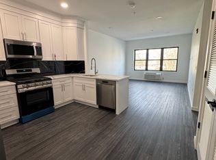 453 Lexington Ave #201, Clifton, NJ 07011
