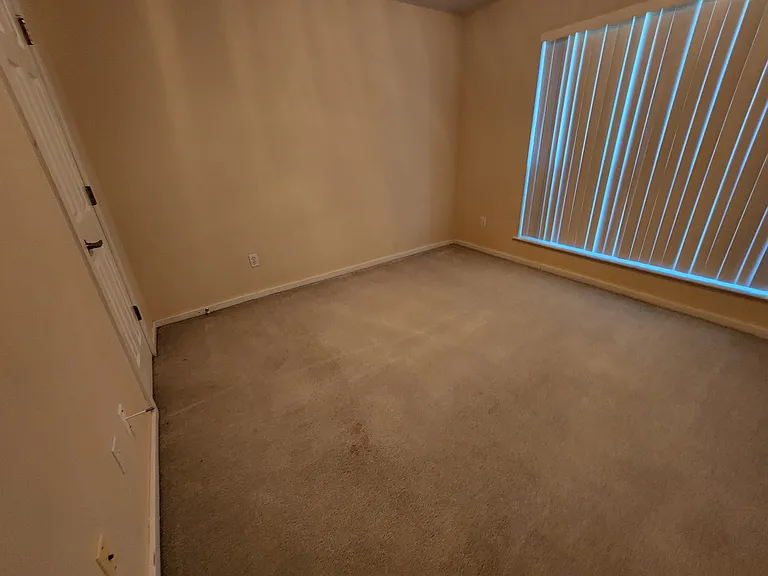6805 Cedar Lake Dr — Photo 10